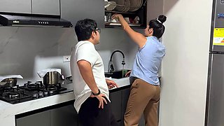 Hentai Step-Fantasy: NamiQseiiins Stepsister Bends Over in Kitchen for Creampie