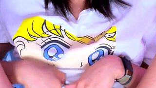 Close up amateur masturbating solo