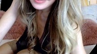 Horny amateur web cam teen girl takes a toy deep inside