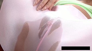 Piss Soaked Yoga Pants