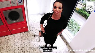 Bunny's cumshot porn