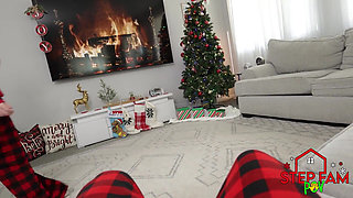 Little Step Sis Got Me the Wrong Gift - Penelope Snaps