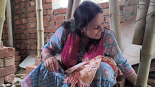 Women Labour Fuck With Labour Contractor