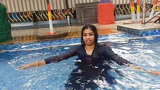 Indian vabi swimming pool sex video Real Bengali dirty taik