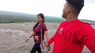 Devar apni bhabhi ko lekar ghumne a gaya hai- devar bhabhi sexy video xxx - devar apni bhabhi ki gand me aapna bada land dal deta he .