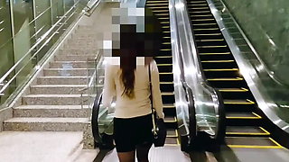 Japanese amateur video  Letting a whipped lascivious woman on a train film a masochistic man in a public restroom.
