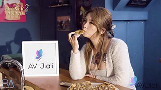 Meng Ruoyu Opens up to Bartender About Her Cheating Lover and Gets Revange Fucked