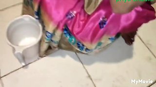 Horny Desi Housewife Priya Bhabhi Used By Dewar In Bathroom