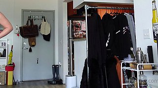 Amateur Webcam Teen Flashes Masturbates