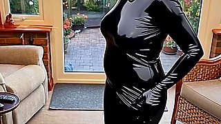 Cathy Golf Club Slut Shiny Latex High Heel Granny Prostitute