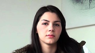 Casting Hardcore X - Valentina