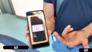 Dean’s Pulsating Jizz-shotgun Packs Khloe Kapri’s Coochie With Spunk!