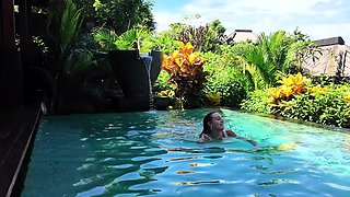 Cheating on Wife with hot Blonde neighbor