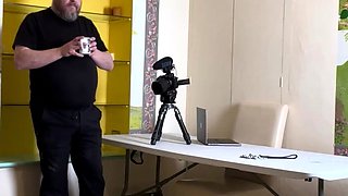 Cumshot amateur MILF suck and jerks dude in the bedroom