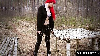 Mademoiselle's naked outside xxx
