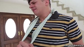 Dark haired Ava Devine Pulverizing In The Bed With Her Meaty Boobies