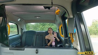 Violeta Grey Gains Followers with a Wild Taxi Heat