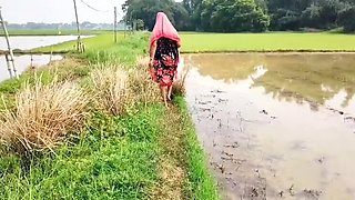 Desi Village Wife Home Alone Fucks Neighbor Man - Outdoor Sex & Creampie