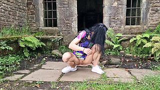 Naked Outdoors Gaping and Pissing