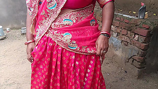 Romantic conversation and sweet sex moment with a young beauty