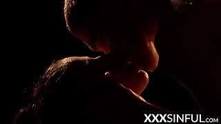 Nubile babes fucking big cock together in erotic threesome
