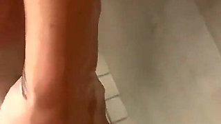 The Sinn Sage Shower Experience Featuring Sinn Sage, Drake Man O'war
