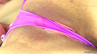 Amo Morbia - Wet Pink Panty Teasing Ii
