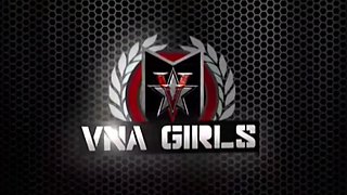 Alex Jones Shovels That BIG BLACK COCK Inwards Sara Jay As She Fondles Her Bud!