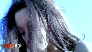 Angelina Stunning French Model Angelina Shows off Naked in the Rocks