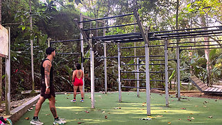 Full-body training with a predominance of pulldowns