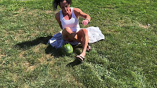 Muscle MILF Kandys Watermelon Crush Domination