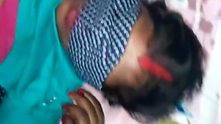 Desi Bhabhi Ne Bhaiya Ka Lund Chusa Fir Bhaiya Ne Bhabhi Ki Chut Chudai Kiya