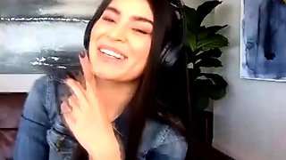 Solo girls masturbate until orgasm for