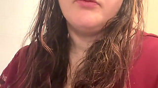 BBW Eye Contact Toilet Farts and Log Plops Intimate POV with Bella Blast