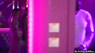Mystery Freddy Gong and Lily Phillips - pornstar dirt - Blacked Raw