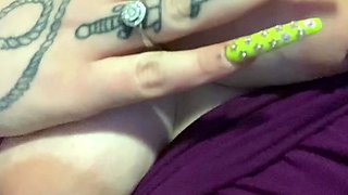 Amateur Big Boobs jerks Big Dick