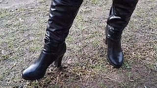 Who is coming for a walk with me?