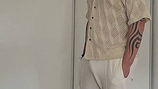 I Went to Look at an Apartment to Buy and Fucked the Saleswoman
