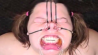 This Chubby Girl's Big Ass Gets a Rough Anal Gape Stretching for Breakfast