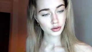 Blonde teen Sierras first erotic masturbation video