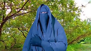 Bangladeshi Housewife Nadiya Fucks Neighbor At Night - Big Tits Blowjob Homemade Bengali Sex