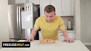 Horny Stepson Fucks His Busty Blonde Stepmom Crystal Clark To Cure His Sore Balls - Cuckold Fetish in the kitchen