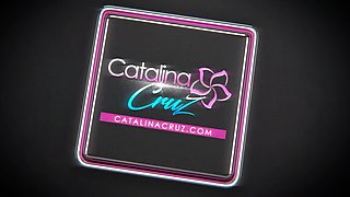 CATALINA CRUZ - Seducing Flesh Diamond With Rubdown