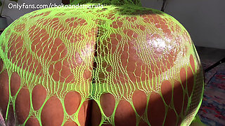 JERK OFF TO THE BIGGEST JUICIEST ASS! JOI